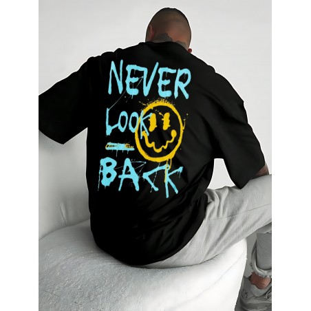 قميص 'Never Look Back' من القطن عصري فريد و فائق الراحة بجميع المقاسات